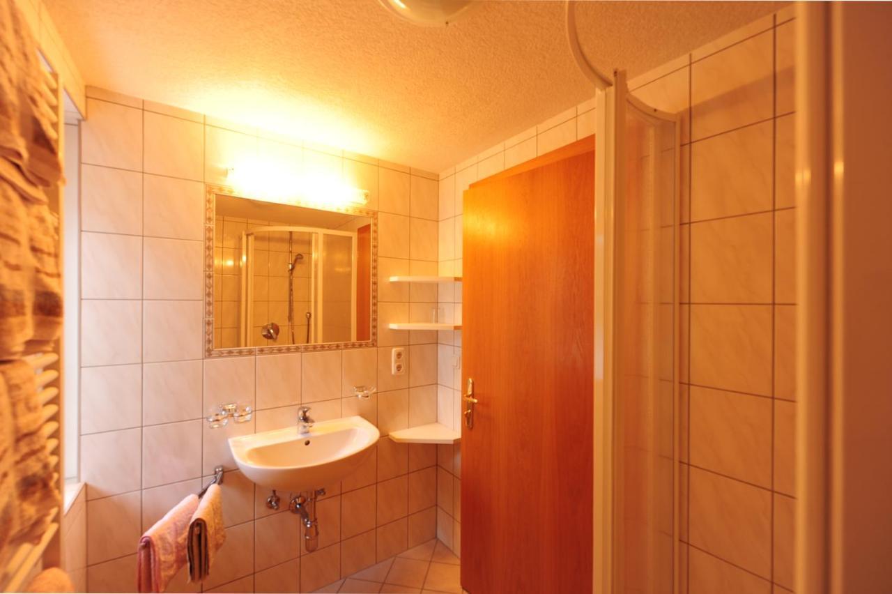 Bed and Breakfast Haus Enzian St. Anton am Arlberg Zimmer foto